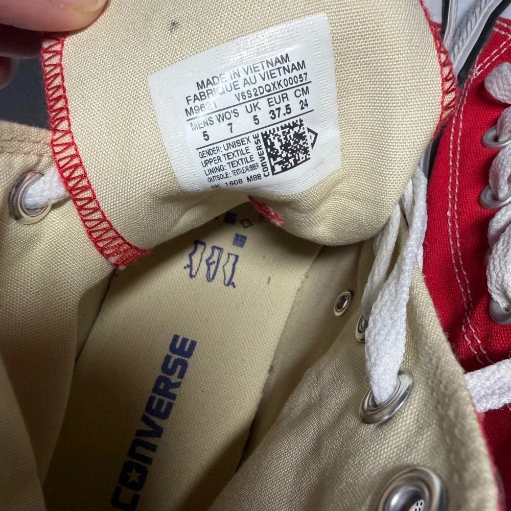 Converse Chuck Taylor‎ All Star High Top Men 5 Women 7 Red Canvas Sneakers M9621 - Picture 7 of 9
